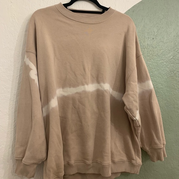 American Eagle Oversized Sweatshirt - Picture 5 of 5